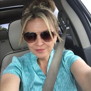 Meet your Posher, Erica